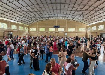 RELVADO – Município recebe Baile Regional da Terceira Idade neste sábado