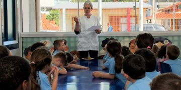 RELVADO – Atividade na EMEI Amiguinhos da Natureza incentiva alimentação saudável desde a infância