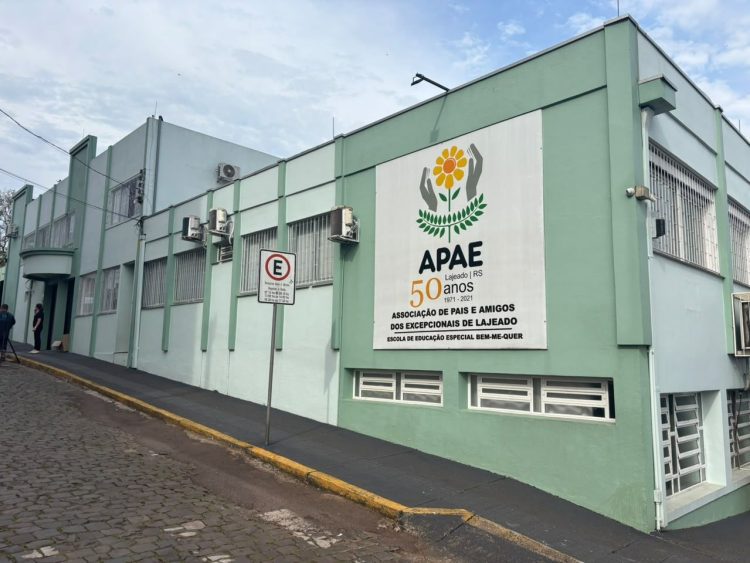 LAJEADO – Apae encaminha compra de terreno para futura ampliação da sede