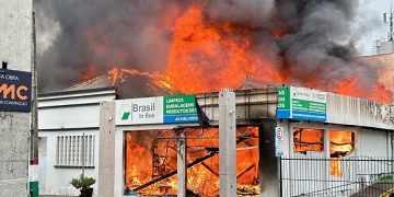 ENCANTADO – Prefeitura presta assistência a 15 imigrantes após incêndio